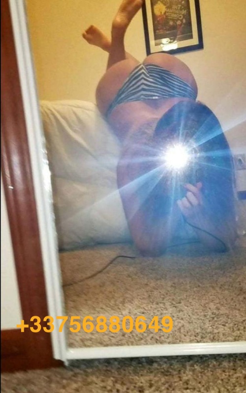 Experience Unforgettable Moments with Iveta Corsini by Your Side